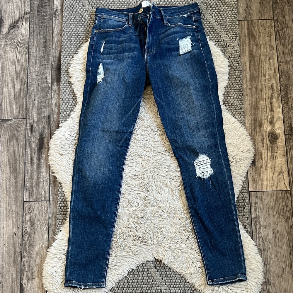 Frame Distressed Jeans
